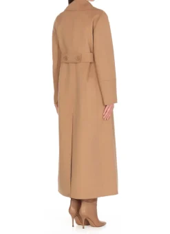 Cappotto doppiopetto in lana vergine