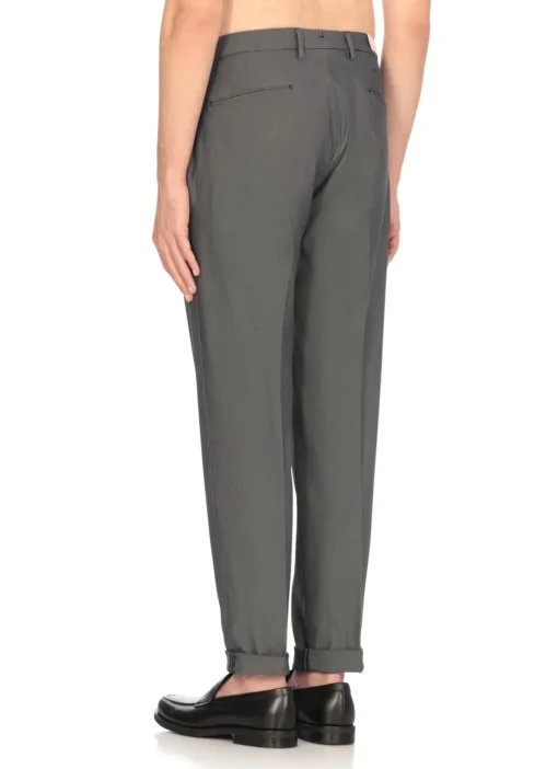 Pantaloni con micro pattern