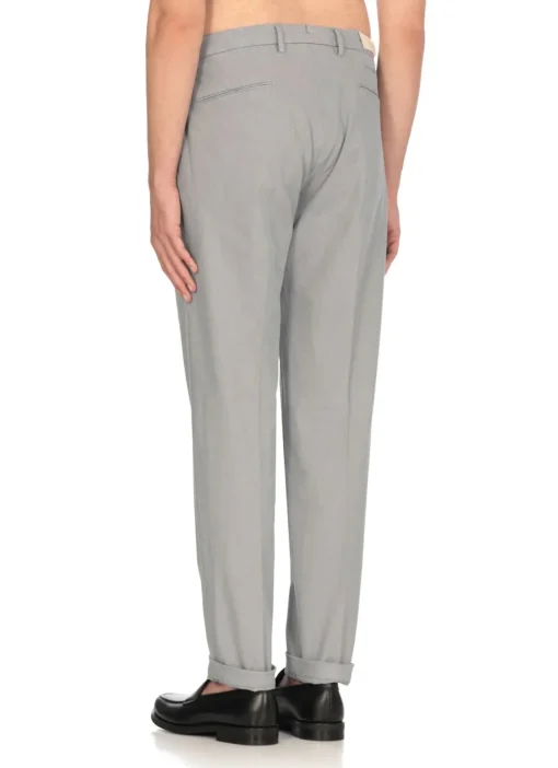 Pantaloni con micro pattern