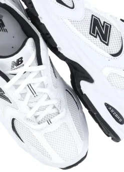Sneakers 530
