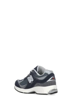 Sneakers 2002 R