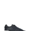 Sneakers H580