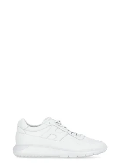 Sneakers Interactive