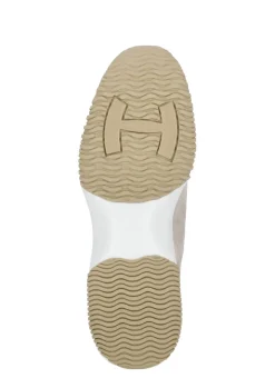 Sneakers Interactive