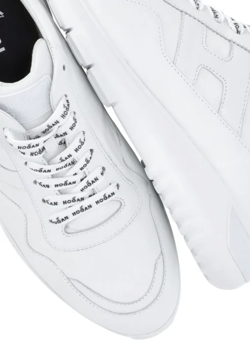 Sneakers Interactive