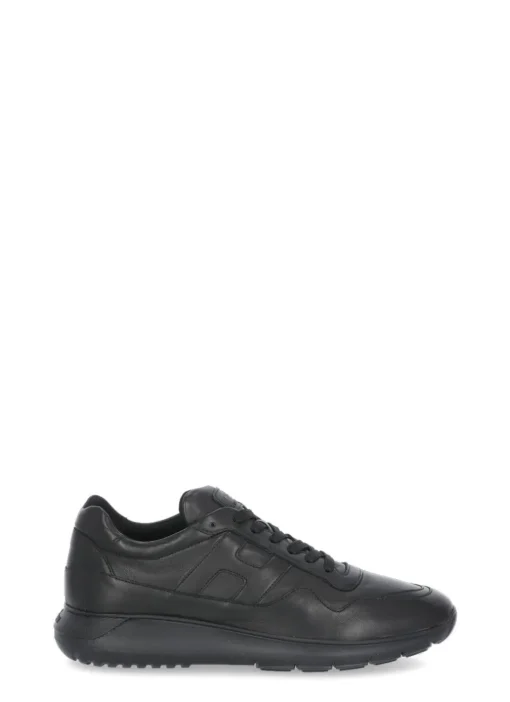 Sneakers Interactive 3