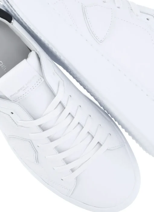 Sneakers Temple Low