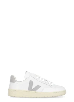 Sneakers V-12