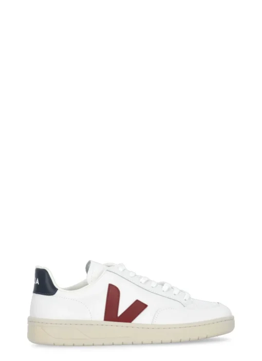 Sneakers V-12