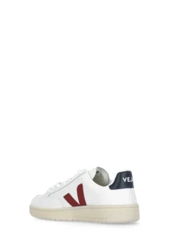 Sneakers V-12