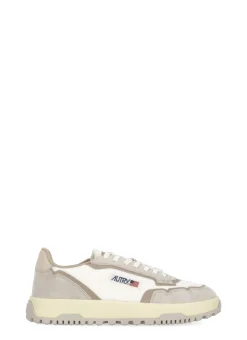 Sneakers Wildpace Low