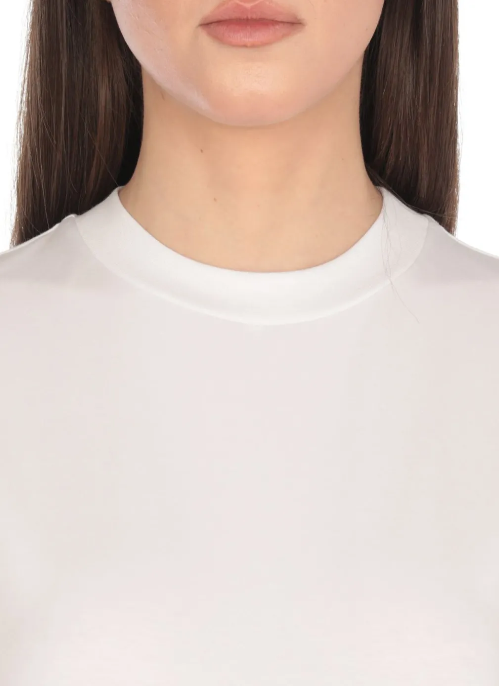 Top con dettagli in punto luce