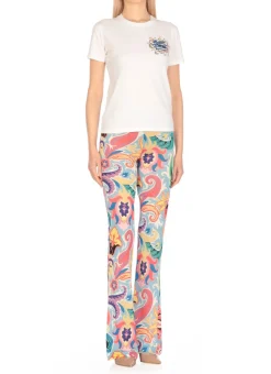 T-shirt con ricamo