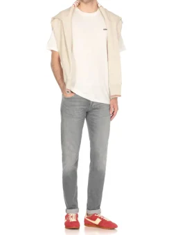 T-shirt Main